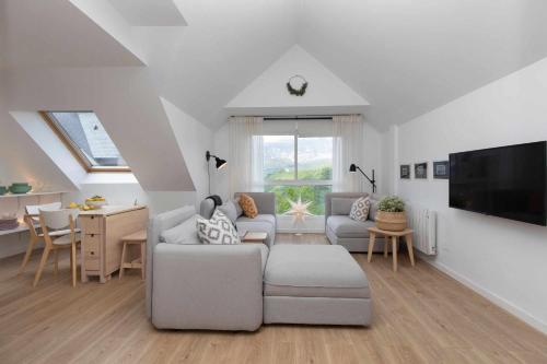 PanticAsa Amarilla by BeValle