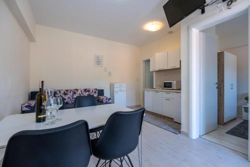 Fotografija u galeriji objekta Apartments Nico u Neumu