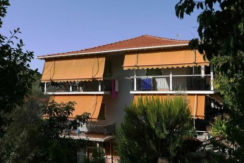 CHRISTINAS STUDIOS NIKIANA