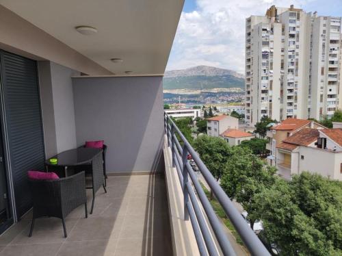 S`akvarel 2 - Free Parking!, Split (updated prices 2024)