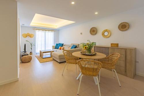 Ventura-Céntrico, Piscina, Balcón WIFI y Parking