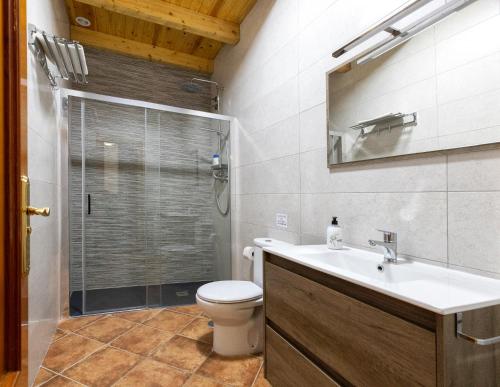 A bathroom at Las Casas de Pecheye