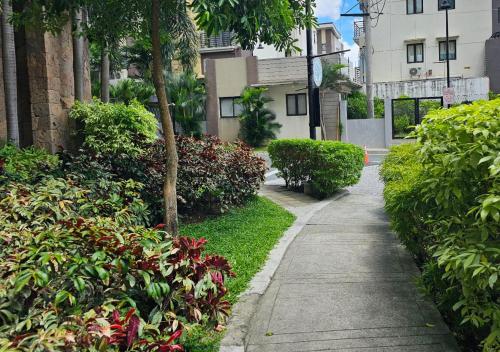 Taman di luar Fabulous View Circulo Verde, Manila QC