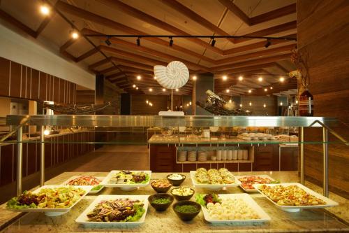 Mad på hotellet eller i nærheden