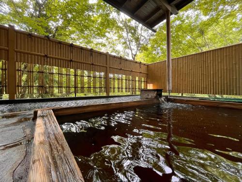 Fotografie z fotogalerie ubytování 丸山鉱泉旅館 v destinaci Nitanzawa