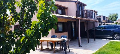 Domaine Les Tamaris - Portes du Soleil - Villa 3 chambres avec Jardin - Climatisation - Accès Animations et Piscines inclus !