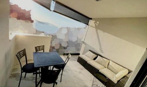 Luxury apartment Sea View