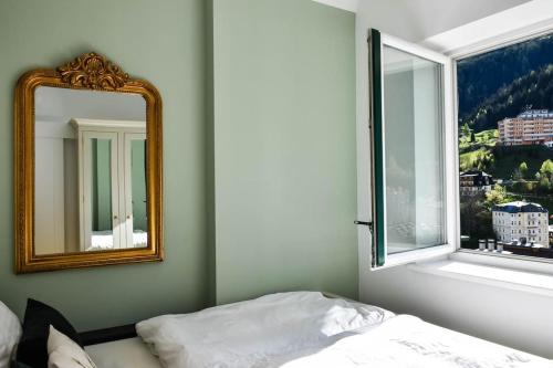 Brand-new, central apartment w/ VIEWS
