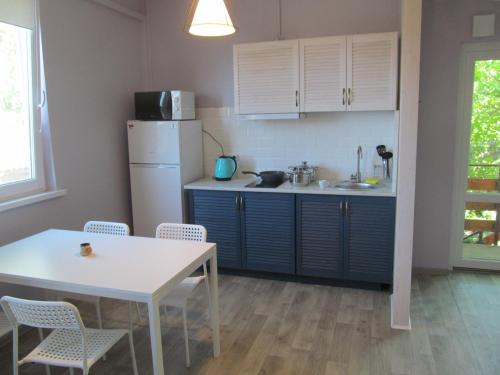 Dapur atau dapur kecil di У моря.Крыжановка.