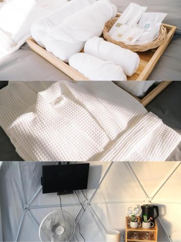 a collage of two pictures of a bed with towels at Style Paidoi Resort in Ban Pa Yang (3)