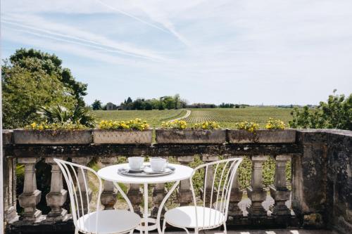 Balkón nebo terasa v ubytování Le Château Réal
