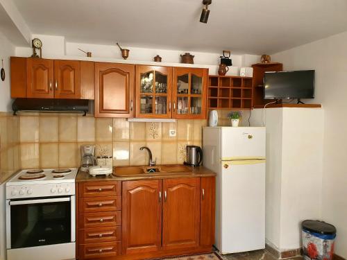 Kjøkken eller kjøkkenkrok på Sunny Home II