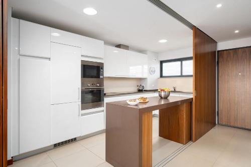 Deluxe Apartment 112 by Destination Algarve