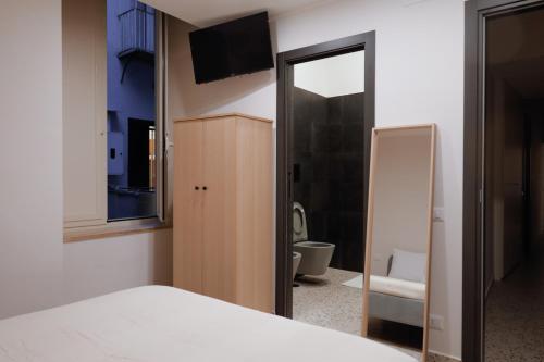 Retrophilia Home