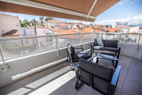 Les Terrasses De Forville by Connexion