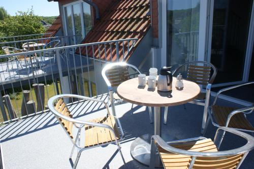 Balkoni atau teres di Dock2Apartment Rügen Whg 3 großer Balkon, ruhige Lage