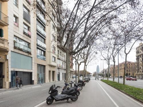 Duplex Sagrada Familia 1