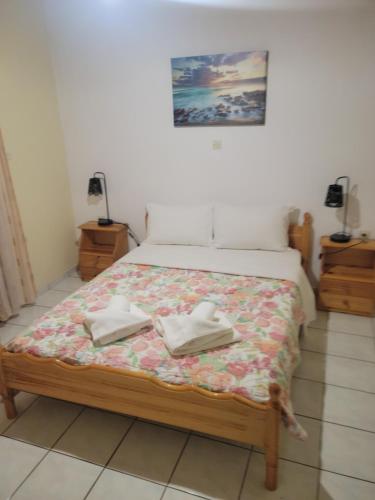Gallery image of John & Jenny's Small Village in Áyios Andréas Messinias