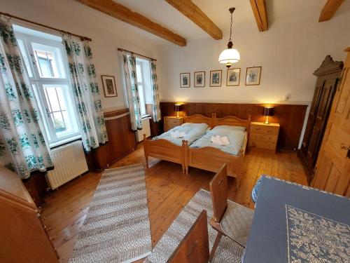 Postel nebo postele na pokoji v ubytování Apartment Alte Post-2 by Interhome