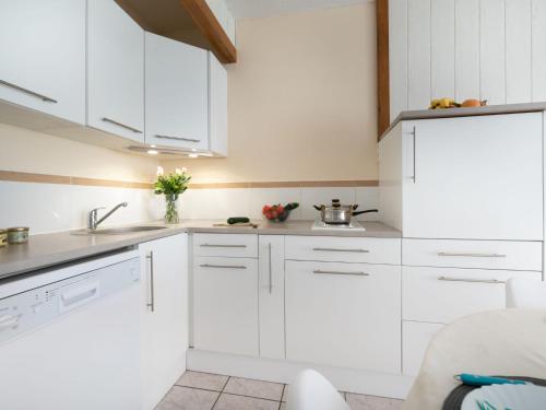 Studio Le Cormoran-2 by Interhome