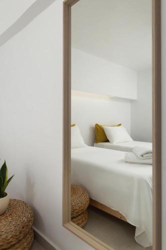 Gallery image of Lemoni House in Andros