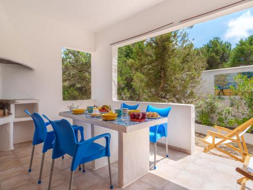 Vonkajšia záhrada v ubytovaní Holiday Home Es Pujols by Interhome