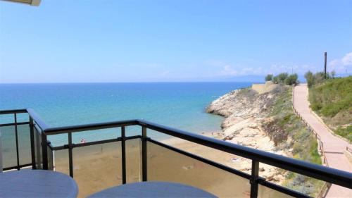 Cala Llenguadets