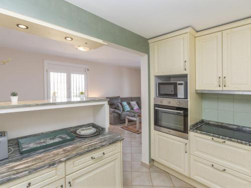 Holiday Home Villa Cuba by Interhome