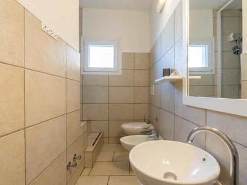 Koupelna v ubytování Apartment Mimosa by Interhome