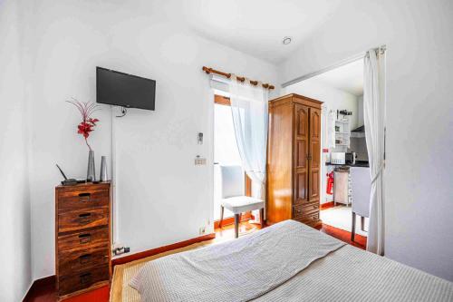 Ліжко або ліжка в номері One bedroom house with shared pool enclosed garden and wifi at Vilar de Ferreiros