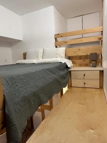 Кровать или кровати в номере Hermanos City Apartment's