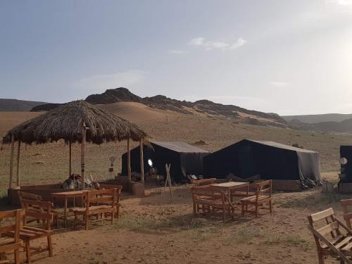 Paisaje cerca de este tented camp