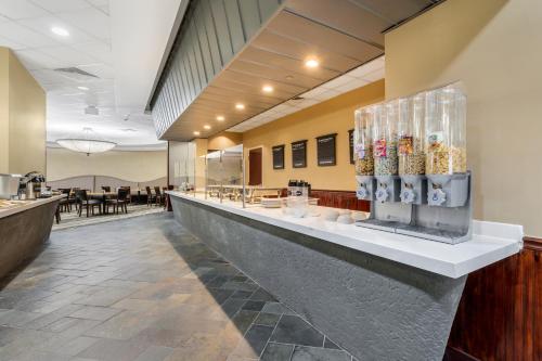 Boissons dans l'établissement Holiday Inn Orlando International Dr-ICON by IHG