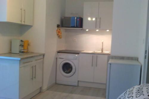 APPARTEMENT P2 + CABINE LE GRAU DU ROI
