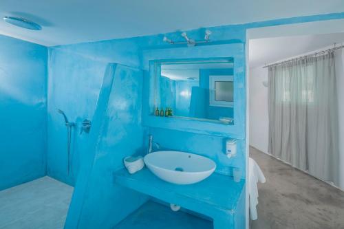 Ένα μπάνιο στο Loukas & Emma Eco Houses