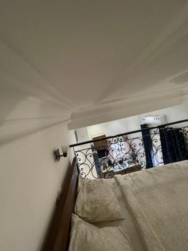 Postel nebo postele na pokoji v ubytování EVE HOME