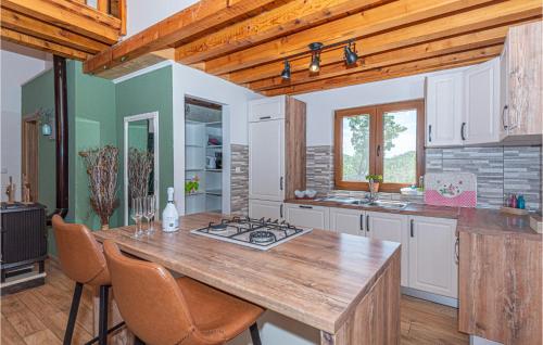 Lovely Home In Vodice With Wifi
