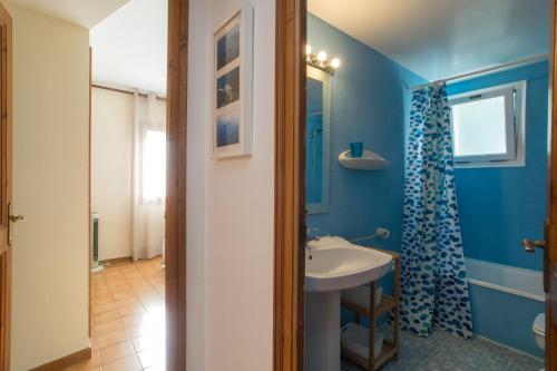 Koupelna v ubytování K-4 CALELLA DE PALAFRUGELL, 4 Pax