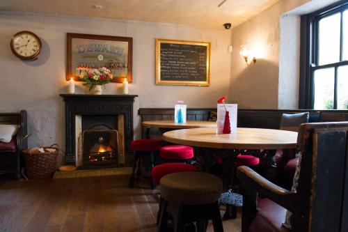 Χώρος καθιστικού στο The Hare and Hounds, Levens
