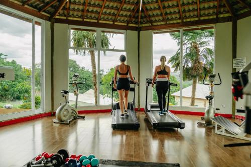 Fitness centrum a/nebo fitness zařízení v ubytování Paraty Hotel Fazenda & Spa