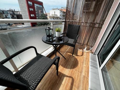 Urban Gem tesisinde bir balkon veya teras