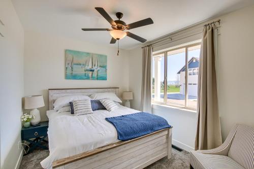 Postel nebo postele na pokoji v ubytování Garden City Vacation Rental Walk to Bear Lake