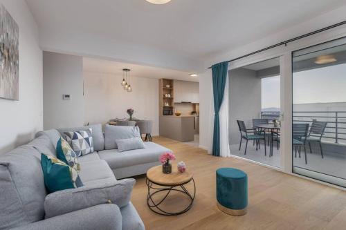 Luxury apartment Iva-Makarska