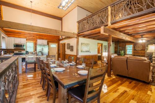 Riverside Retreat – Photos 3