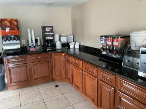 Kemudahan buat kopi dan teh di Super 8 by Wyndham Chattanooga/East Ridge