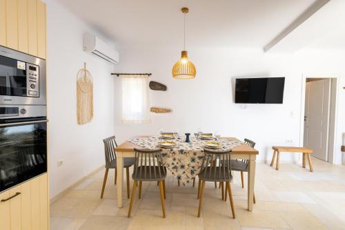 Gallery image of Villa Anneza Nikola in Angairiá