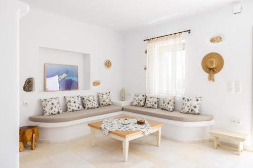 Gallery image of Villa Anneza Nikola in Angairiá