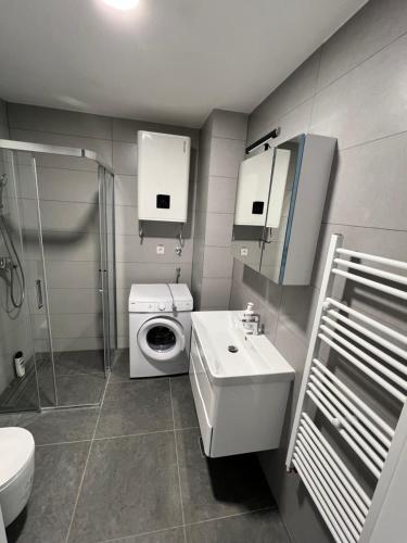 Ένα μπάνιο στο Lux apartment Nina
