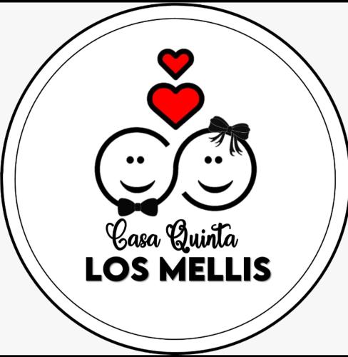 dos guisantes en el logotipo de un círculo en Casa quinta Los Mellis en La Reja