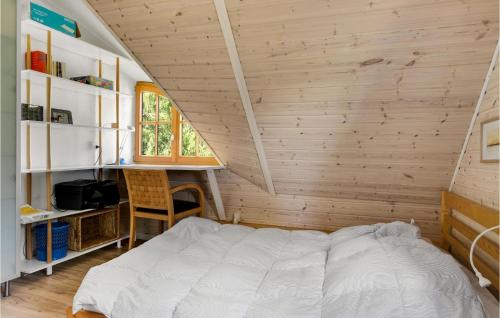 Postel nebo postele na pokoji v ubytování Awesome Home In Stege With Wifi